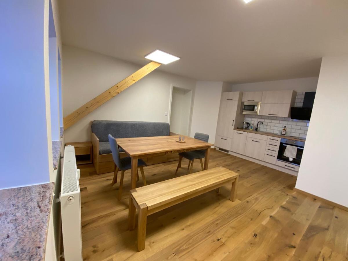 Wellness Apartman Pila Kvilda Eksteriør billede