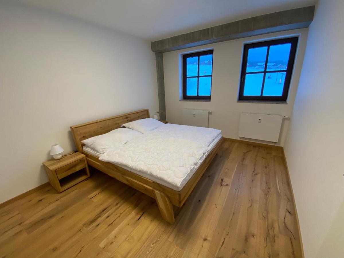 Wellness Apartman Pila Kvilda Eksteriør billede