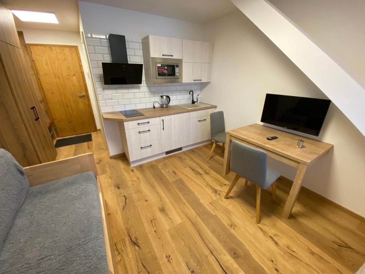 Wellness Apartman Pila Kvilda Eksteriør billede